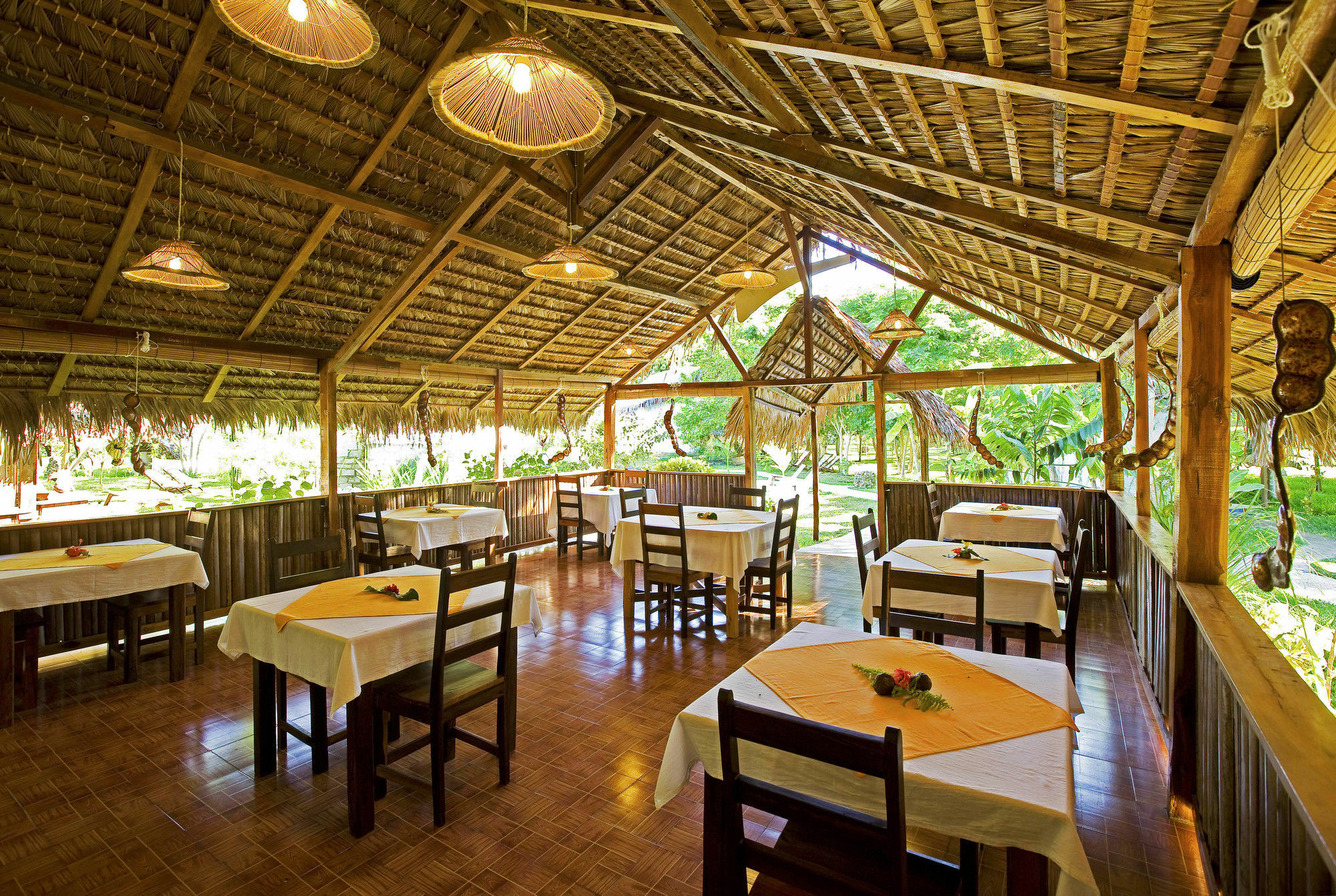 Kintana Beach Resort & Spa Nosy-Be エクステリア 写真
